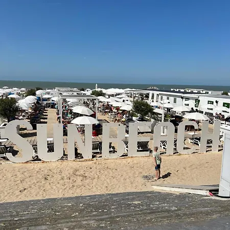 2 Floor Vrijheidstraat 3 Apartamento Blankenberge